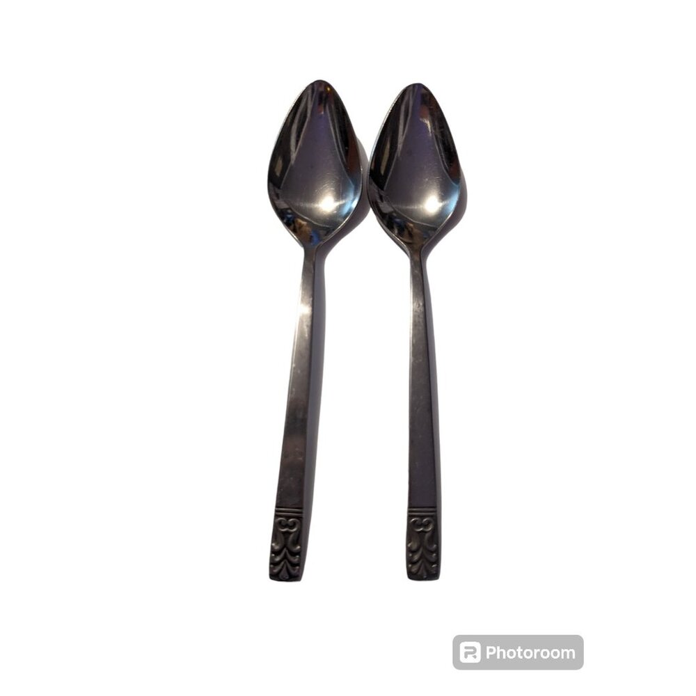 VTG CARLYLE Hong Kong stainless cameo pattern lot‎ 2 tablespoons replacement